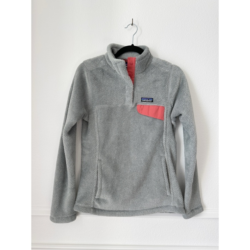 Patagonia Gray Fleece Pullover with Coral Accent
